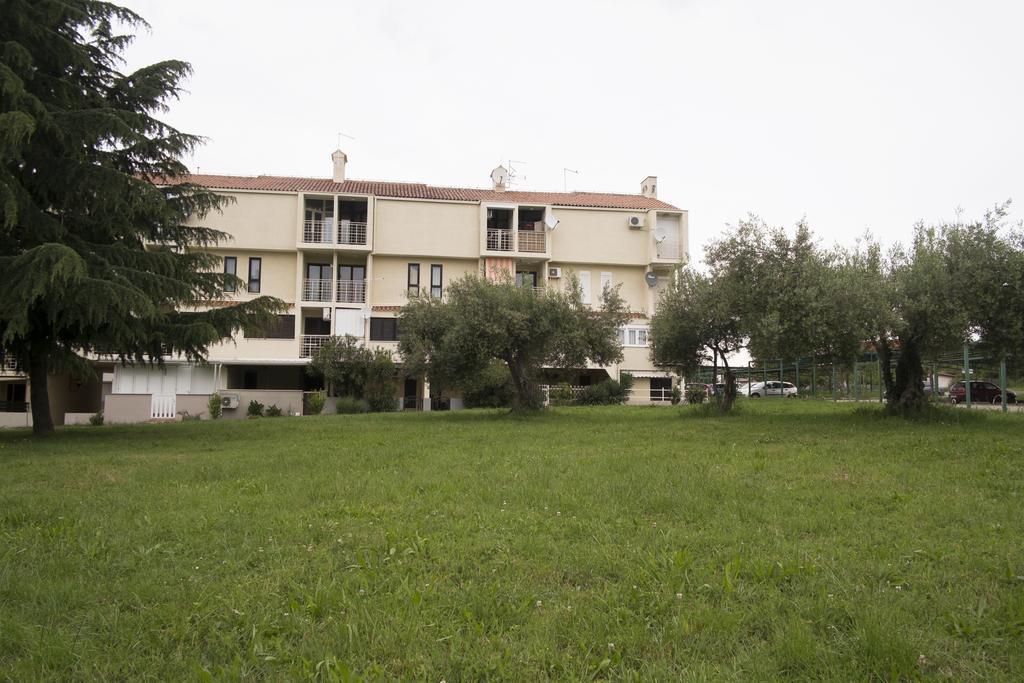 Janja Apartment Novigrad Istria Zimmer foto